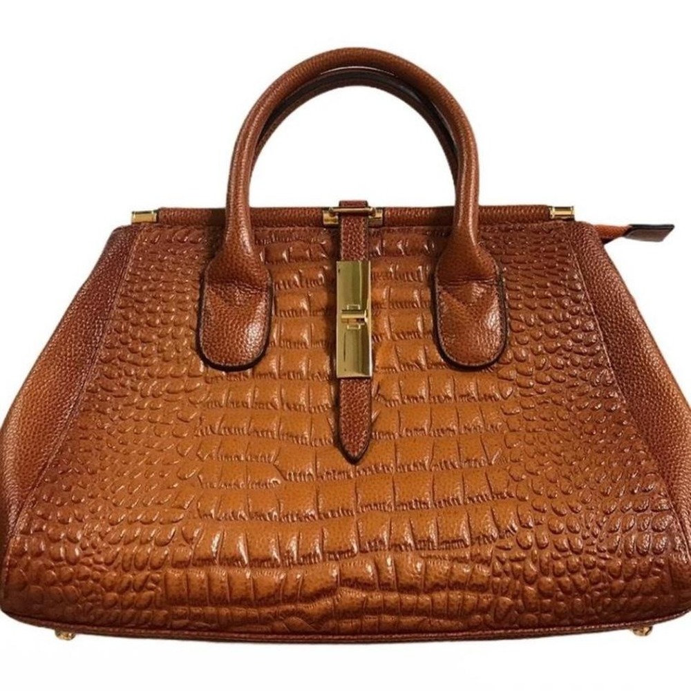 Absolutely gorgeous! Jack and Chris Brand leather crocodile embossed satchel